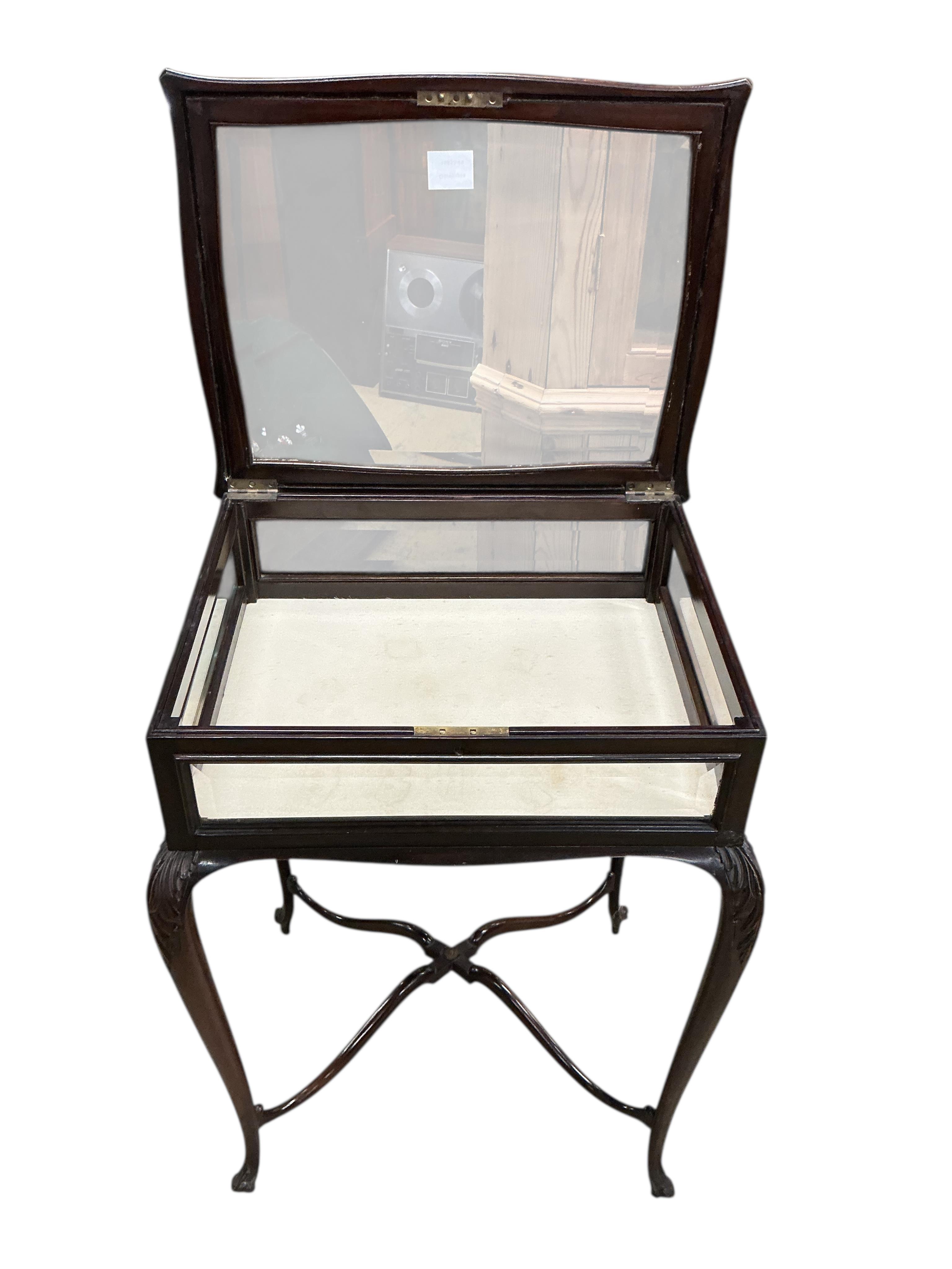 A late Victorian serpentine mahogany bijouterie table, width 52cm, depth 42cm, height 76cm